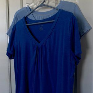 Two George Solid Blue Short Sleeve V Neck Tops Size XL
